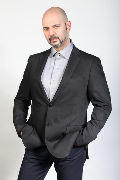 Dr. Daniel Estulin